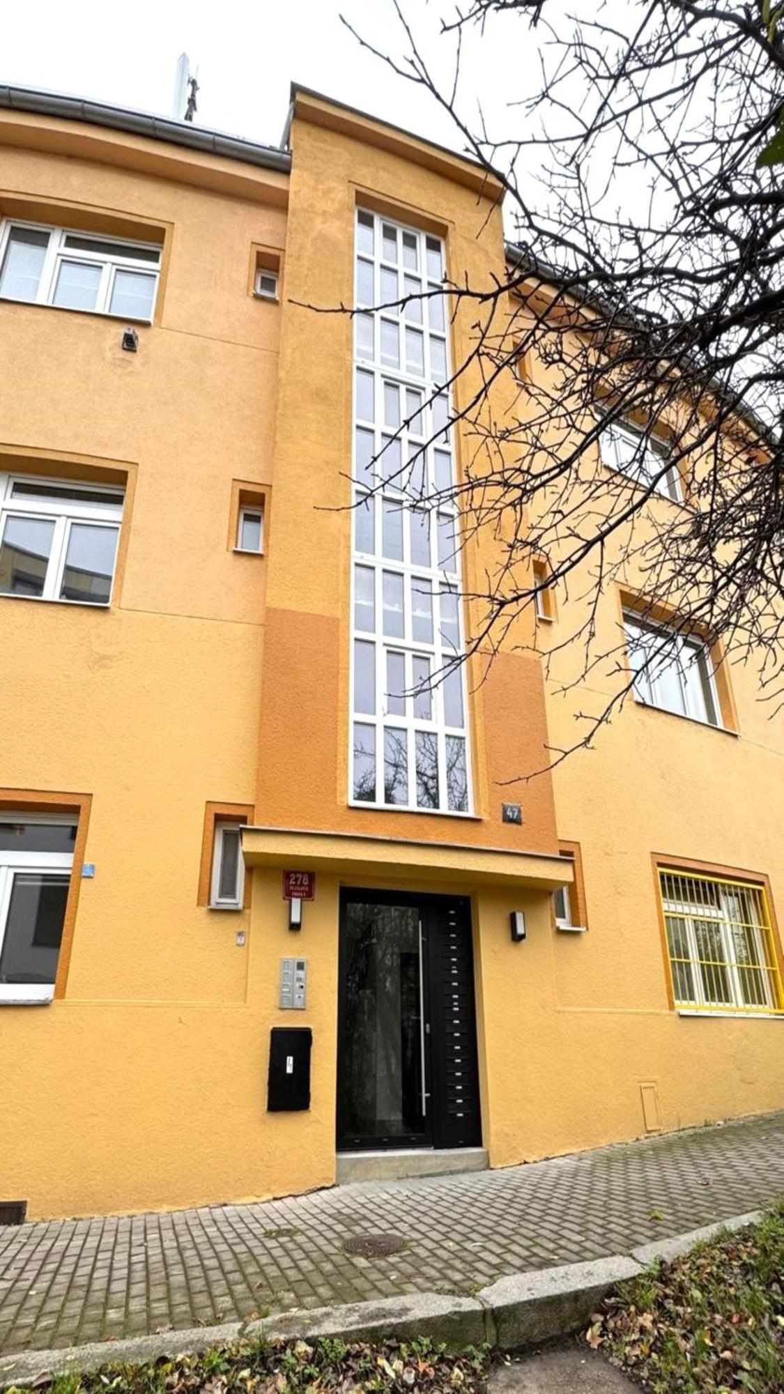 Short Way Apartments Prague Exterior photo